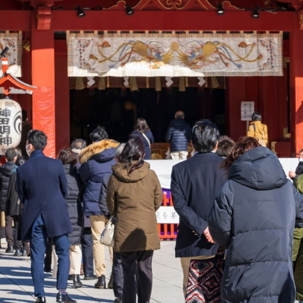 喪中の初詣はいつから行って良い？神社とお寺の違い・初詣のマナーも徹底解説