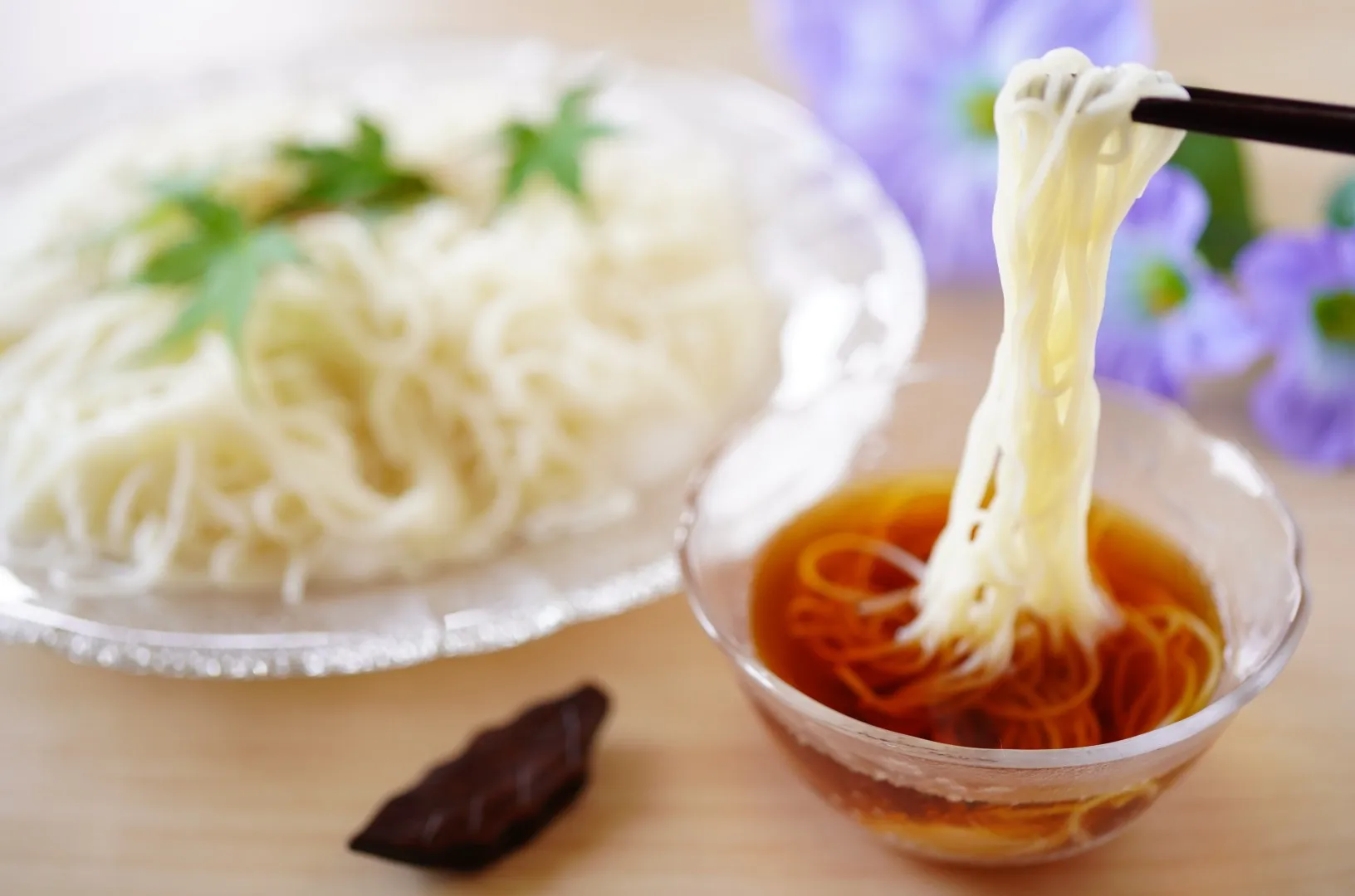 初盆のお返しは何が良い？失敗しない品物選びの3つのポイント